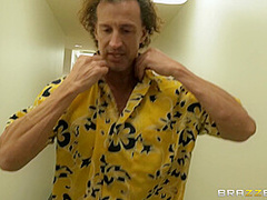 Vice City Vacation: Part One With Diamond Foxxx, Bruno Dickens - Brazzers