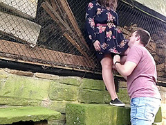 Auf Verlassenen Bauernhofen Kann Man Gut Sex Haben