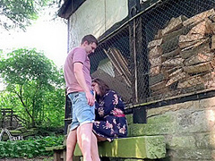 Auf Verlassenen Bauernhofen Kann Man Gut Sex Haben