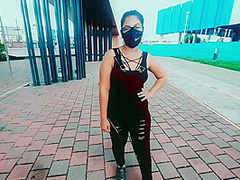 Sexo Por Dinero. Le Doy Dinero A Para Que Me Chupe Mi Polla