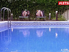 Julia De Lucia And Ginebra Bellucci - 2 Divine Vagitarians Post-pool Pussy Licking