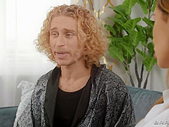 Door-To-Door Pornstar With Michael Vegas, Azul Hermosa - Brazzers