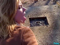 Grateful Darling Shows Her Gratitude With A Suck