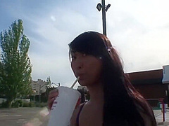 Sharon Lee - Chinese Amateur Girl Makes A Public Blowjob