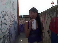 Sharon Lee - Chinese Amateur Girl Makes A Public Blowjob