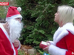 Christmas In France Is Celebrated With Anal