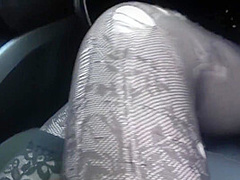 Wenn Zwei Hasen Den Schwanz Jagen - Typ An Der Tanke Abgeschleppt