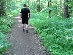 Wenn Zwei Hasen Den Schwanz Jagen - Typ An Der Tanke Abgeschleppt