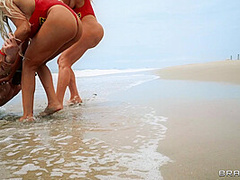 Best Of Brazzers: Summer Edition With Markus Dupree, Bridgette B, Cory Chase, Johnny Sins, Anna Bell Peaks, Alex D, Charles Dera, Amia Miley, Madison Ivy, Keiran Lee, Nicolette Shea, Danny D, Kayla Kayden, Assh Lee - Brazzers