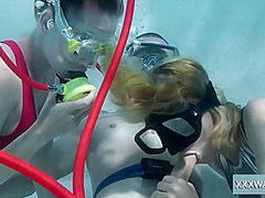 Minnie Manga In Threesome In The Pool Between And Eduard And Marcie