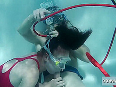 Minnie Manga In Threesome In The Pool Between And Eduard And Marcie
