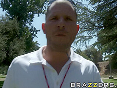 Gridiron Grindin' With Mckenzie Lee, Scott Nails - Brazzers