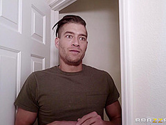 Showing Her The Ropes With Xander Corvus, Aaliyah Hadid, Courtney Taylor - Brazzers