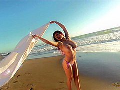 Tessa Fowler - Sexy Sheet 3