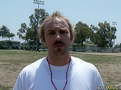 Cheerleader Distraction With Crissy James, Scott Nails - Brazzers