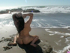 Leanne Crow - Solid Gold 1