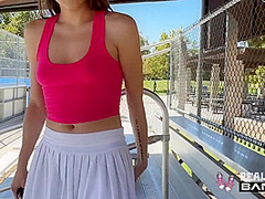 Rose Caarter's Whole Body Quivers As She Cums