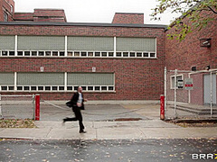 The Titty Tower With Keiran Lee, Veronica Vice - Brazzers