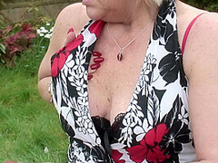 Sexy Woman Shows Her Hot Curvey Body In Public - MatureNL
