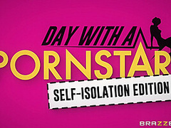 Feeling Up Phoenix With Phoenix Marie, Johnny Castle - Brazzers