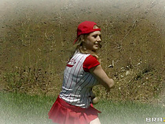 Field Of Reams With Keiran Lee, Lylith Lavey, Kagney Linn Karter - Brazzers