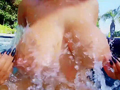 Romi Rain In Anal Gaping