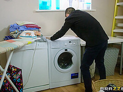 Dirty Laundry, Dirtier Milf With Jordi El Nino Polla, Valentina Ricci - Brazzers