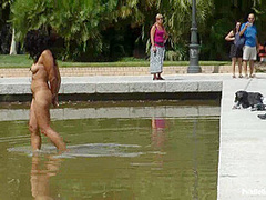 Dunia Montenegro Returns To The Streets - Kink