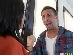 Fugitits With Halie James, Keiran Lee - Brazzers