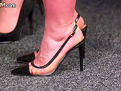 Office CFNM ladies jerking off boss