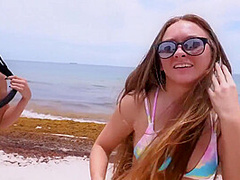 Angelica Masturbates In The