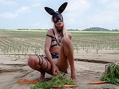 Horny Bunny And Jana Volkova In Her Carrots Hd