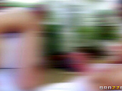 Massaging A Hard Jerk With Ariana Marie, Keiran Lee - Brazzers