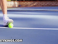 Vina Skyy In Y Dont Sweat It