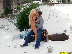 Luna Star And Kyle Mason In Exciting Hot Blonde Warms Up On The Snow With Hardcore Fuck